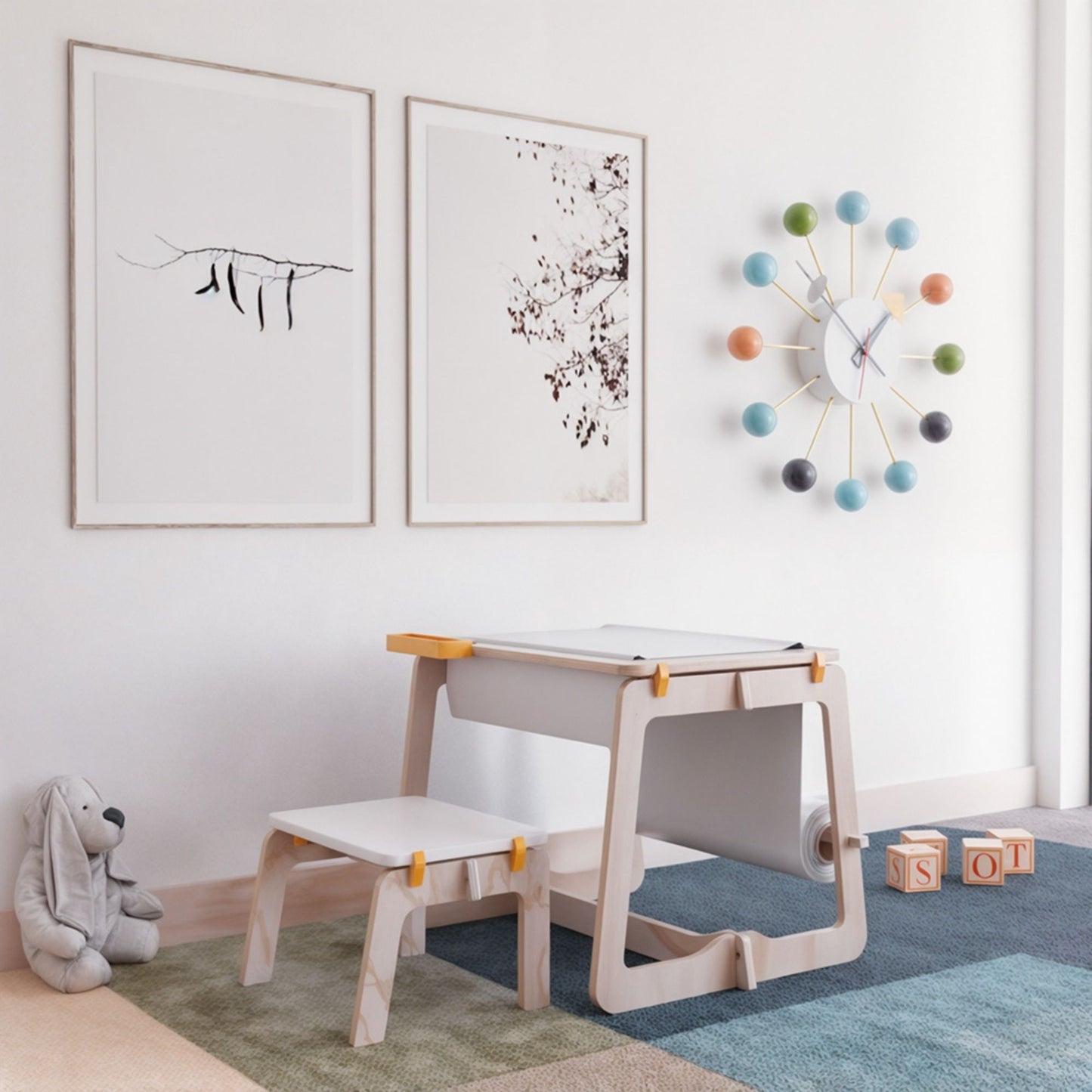 MESA DE DIBUJO INFANTIL CON ROLLO DE PAPEL Y BANCA
